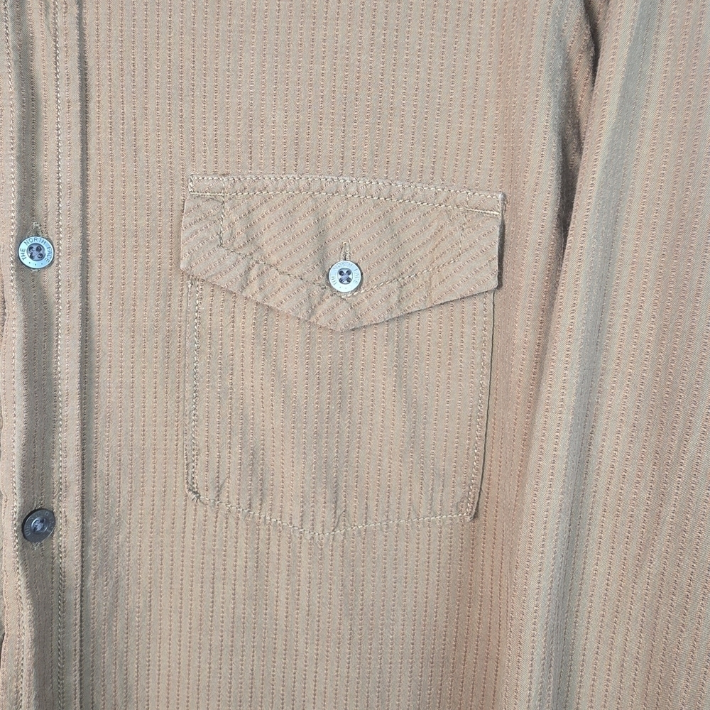 THE NORTH FACE MENS BUTTON DOWN SHIRT LONG SLEEVE DARK TAN LARGE - Picture 3 of 8